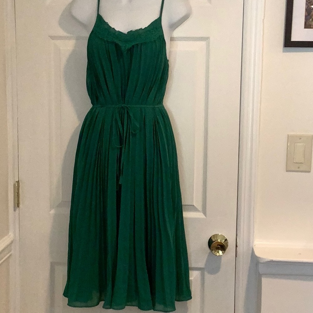 LULU’S Green Frayed Lace Party Sorority Rush Formal Fall Wedding Guest Dress S